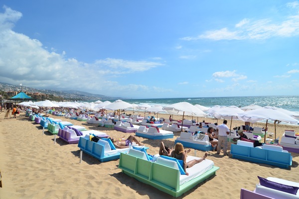 Sunday At Edde Sands